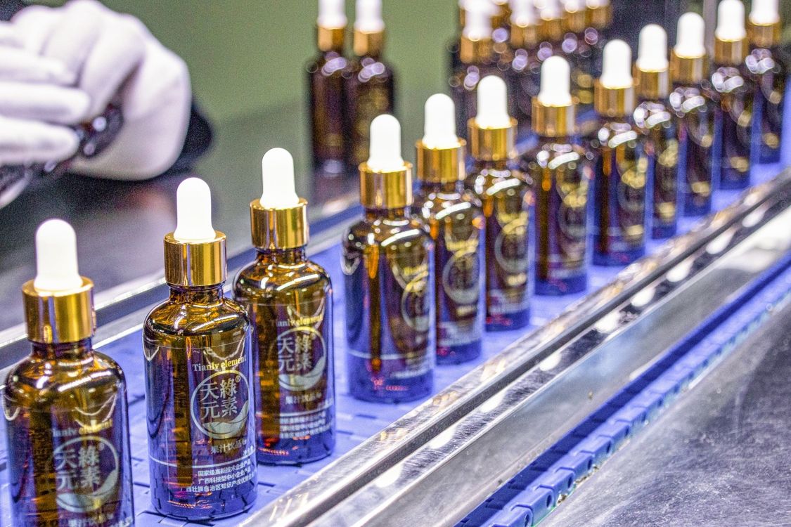 【權(quán)威發(fā)布】廣西官媒聯(lián)合報道：天緣綠集團(tuán)以生物科技傳承中醫(yī)藥文化，譜寫健康中國新篇章